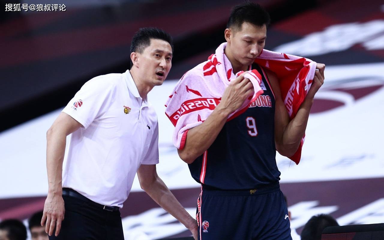 多宝娱乐平台 -关键时刻广东宏远官宣签约:足总杯节点到来,管理层满意,阵容厚度经受考验