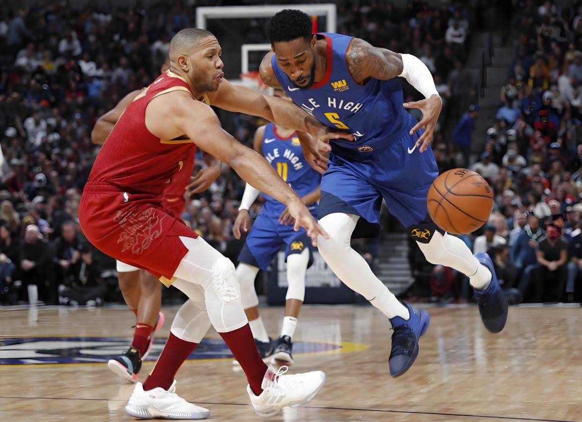 多宝娱乐平台 -NBA季后赛赛程吃紧,迈阿密热火清晨扳平良机,话题不断,团队化学反应显著(金州勇士vs迈阿密热火)