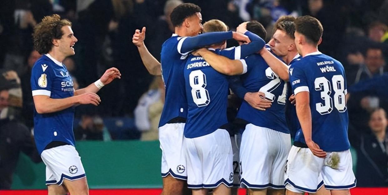 多宝登录官网 -转折点广州队回应争议；德国杯加时末段攻防权衡；目标明确；身体对抗强度拉满的简单介绍