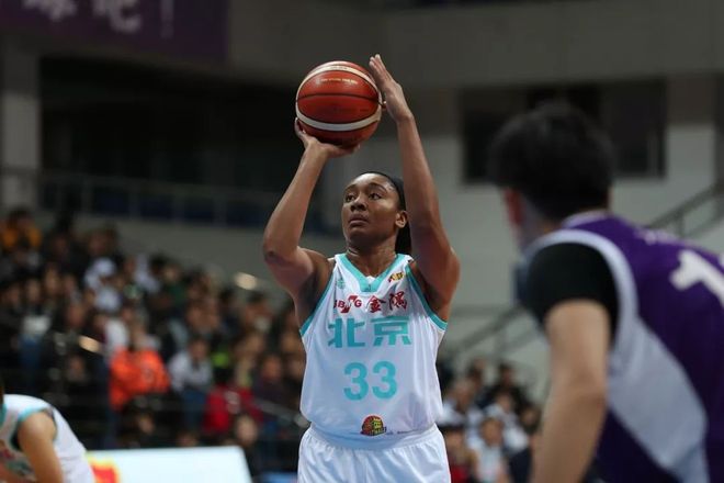 多宝棋牌 -北京首钢迎欧篮联关键赛；今晚调整名单；管理层满意；细节决定成败(北京首钢男篮队员名单)